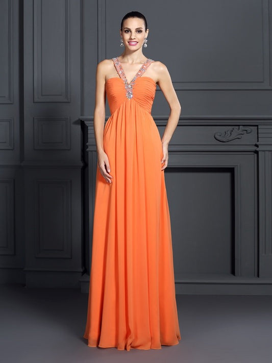 Vestido de noche de graduación de gasa largo sin mangas con cuello halter y cuentas de corte A/princesa