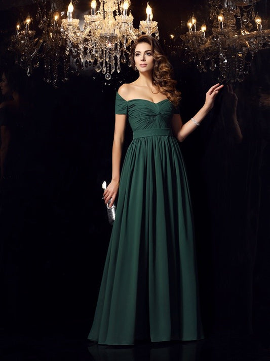 A-Linie/Princess-Linie Schulterfrei Rüschen Ärmellos Lange Chiffon Kleider Ball-/Abendkleid