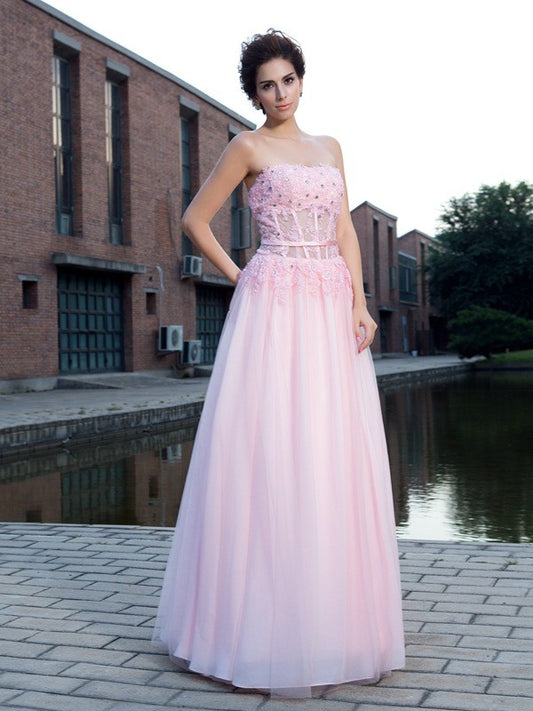 Vestido de noche de graduación con tirantes finos, corte A/princesa, apliques, sin mangas, largo de red