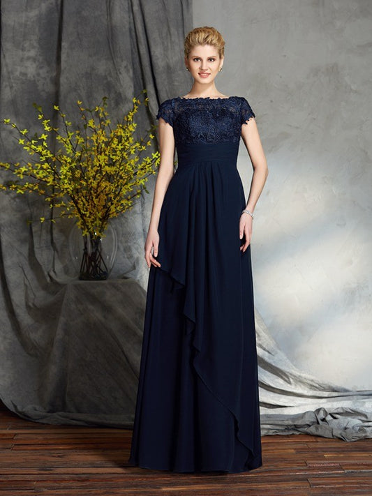 A-Linie/Princess-Linie Bateau-Ausschnitt Applikationen Kurze Ärmel Lang Chiffon Brautmutterkleider