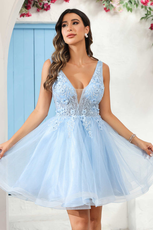 Vestido mini de tul con escote en V y apliques florales transparentes para fiesta de bienvenida