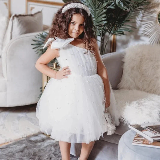 Falda de tul con perlas y lazo, un solo hombro, sin mangas, para bodas, cumpleaños, primera comunión, vestidos blancos para niñas de las flores.
