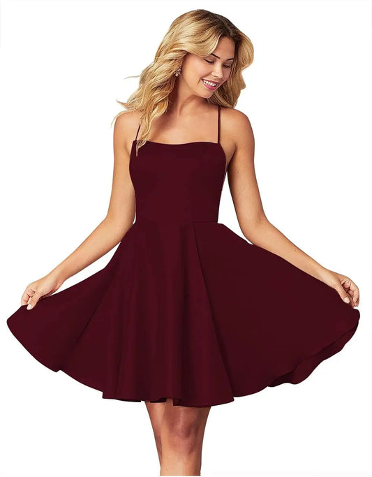 Maßgeschneidertes kurzes Satin-Heimkehrkleid mit Taschen, Spaghettiträgern, formelle Hochzeitsfeierkleider, Cocktail-Clubwear-Kleider