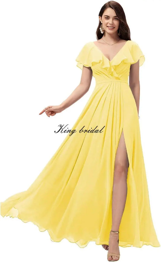 Nach Maß Einfaches Langes Brautjungfernkleid mit V-Ausschnitt und Schlitzrüschen aus Chiffon für formelle Abendkleider für Hochzeiten