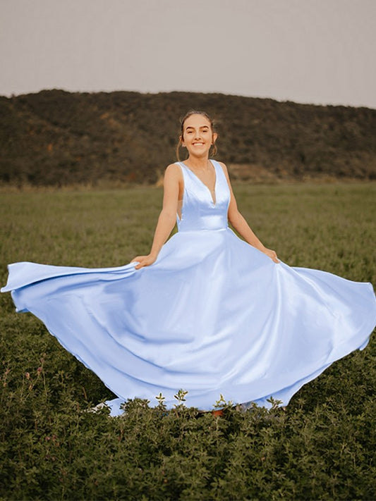 Vestido de noche de graduación con corte A/princesa, volantes, escote en V, sin mangas, satén, cola larga