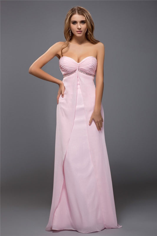 Vestido de noche de graduación de gasa largo sin mangas con escote en forma de corazón y pedrería
