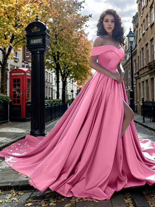 A-Linie/Princess-Linie Ärmellos Schulterfrei Rüschen Satin Hof-schleppe Kleider Ball-/Abendkleid