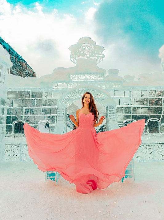 Vestido de noche de graduación de corte A/princesa de gasa sin mangas con escote en forma de corazón y pliegues hasta el suelo