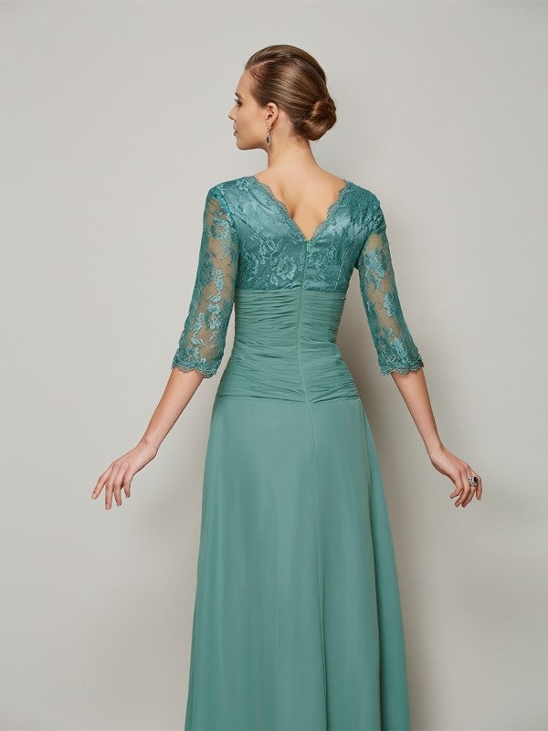 A-Line/Princess V-neck 3/4 Sleeves Lace Long Chiffon Mother of the Bride Dresses