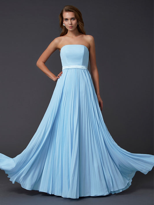 Vestido de noche de graduación de gasa largo fruncido sin mangas con corte A/princesa sin tirantes