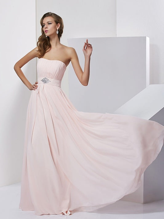 Vestido de noche de graduación de gasa largo sin mangas con corte A/princesa sin tirantes