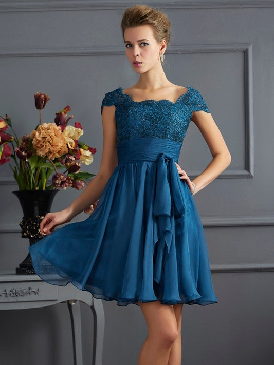 A-Linie/Princess-Linie U-Ausschnitt Kurze Ärmel Spitze Kurz Chiffon Brautjungfernkleider Kleid für Hochzeitsgäste