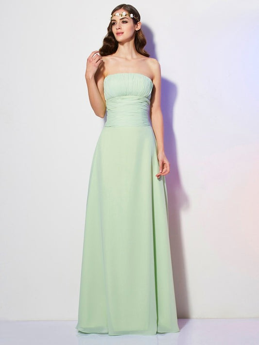 A-Linie/Princess-Linie Trägerlos Ärmellos Falten Lang Chiffon Brautjungfernkleider Abendkleid