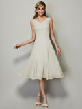 Vestido de dama de honor de gasa, corte A/princesa, escote en V, sin mangas, plisado, corto, para invitada de boda