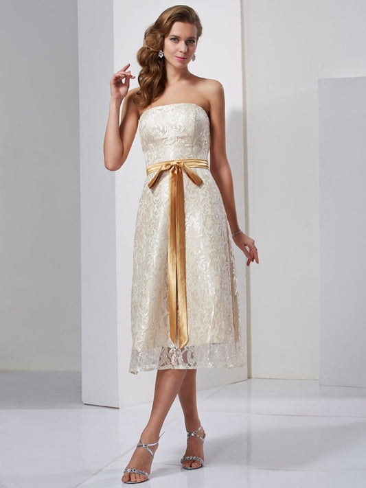 Vestido de dama de honor corto de satén, sin tirantes, sin mangas, con faja, cinta o cinturón, para invitada de boda