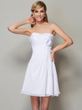 A-Linie/Princess-Linie Trägerlos Ärmellos Falten Applikationen Kurz Chiffon Brautjungfernkleider Kleid für Hochzeitsgäste