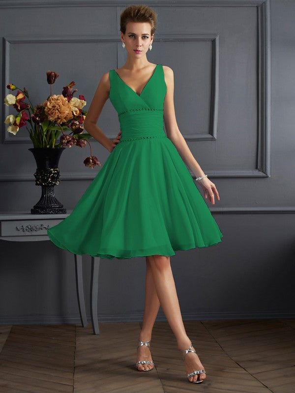 Vestido de dama de honor de gasa, corte A/princesa, escote en V, sin mangas, plisado, corto, para invitada de boda