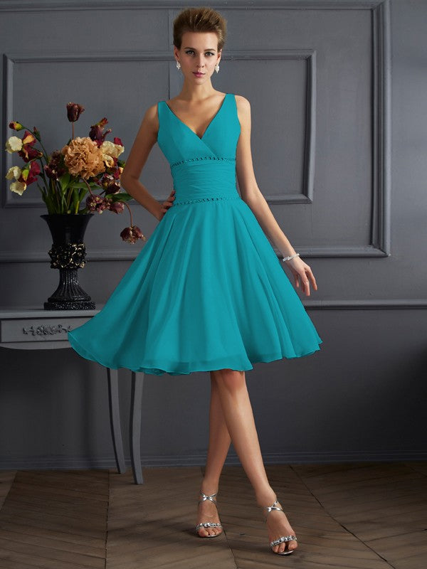 Vestido de dama de honor de gasa, corte A/princesa, escote en V, sin mangas, plisado, corto, para invitada de boda