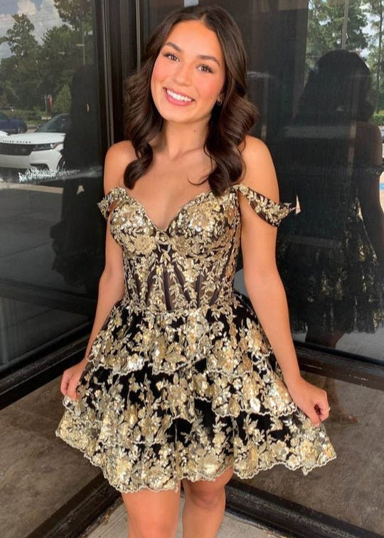 Navy Blue A-Line Sweetheart Tiered Short Homecoming & Cocktail Dresses