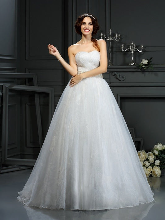 A-Line/Princess Sweetheart Applique Sleeveless Long Organza Wedding Dresses Bridal Gowns