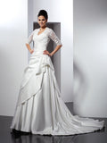 Vestidos de novia largos de satén con escote en V, corte A/princesa, apliques y mangas 1/2