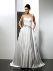 Vestidos de novia largos de satén sin mangas con corte A/princesa, escote corazón y flores hechas a mano