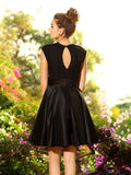 Vestido de dama de honor de satén, corte A/princesa, cuello alto, lazo, sin mangas, corto/mini, para invitada de boda