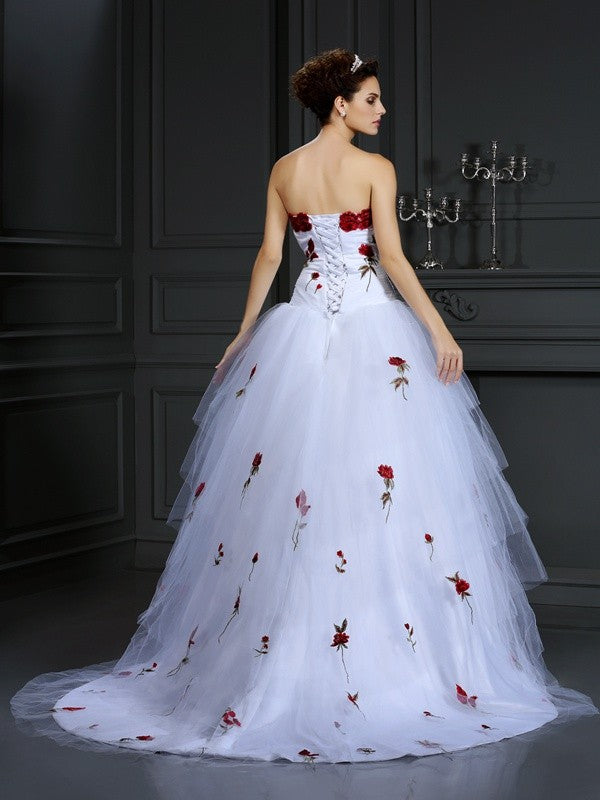 Ball Gown Strapless Hand-Made Flower Sleeveless Long Tulle Wedding Dresses Bridal Gowns