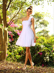 A-Linie/Princess-Linie One-Shoulder-Träger Handgemachte Blume Ärmellos Kurz Chiffon Ballkleid Brautjungfernkleider