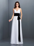 A-Line/Princess V-neck Sash/Ribbon/Belt Sleeveless Long Chiffon Bridesmaid Dresses Evening Prom Dress