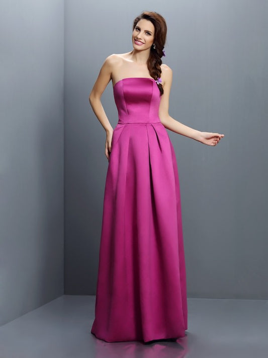Sheath/Column Strapless Sleeveless Long Satin Bridesmaid Dresses Evening Prom Dress Gowns