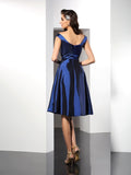 A-Line/Princess Scoop Sleeveless Short Taffeta Bridesmaid Dresses Cocktail Prom Dress