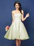 A-Line/Princess Strapless Pleats Sleeveless Short Satin Bridesmaid Dresses Homecoming Prom Dress