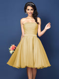 A-Line/Princess Strapless Pleats Sleeveless Short Satin Bridesmaid Dresses Homecoming Prom Dress