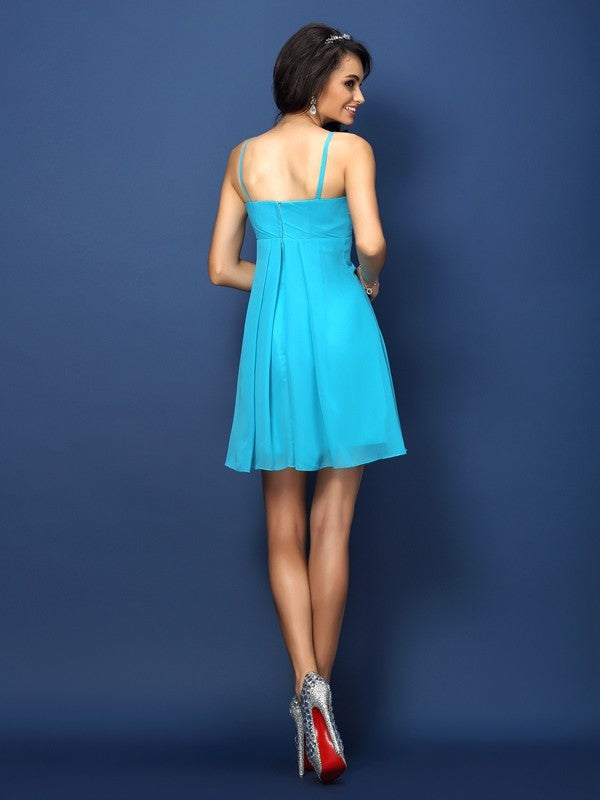 A-Linie/Princess-Linie Spaghettiträger Falten Ärmellos Kurz Chiffon Brautjungfernkleider Homecoming-Kleid