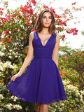 Vestido de dama de honor de gasa corto, corte A/princesa, escote en V, sin mangas, con cuentas, para invitada de boda