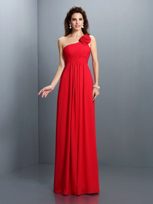 Vestido de dama de honor largo de gasa, corte A/princesa, un hombro, con pliegues florales hechos a mano, sin mangas