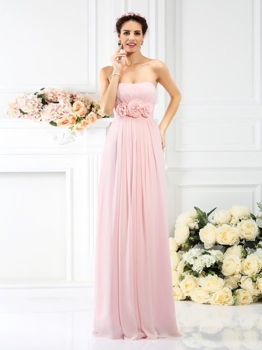 A-Linie/Princess-Linie Trägerlos Handgemachte Blume Ärmellos Lange Abendkleider Chiffon Brautjungfernkleider