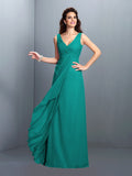 A-Line/Princess Straps Pleats Sleeveless Long Chiffon Bridesmaid Dresses Prom Evening Dress