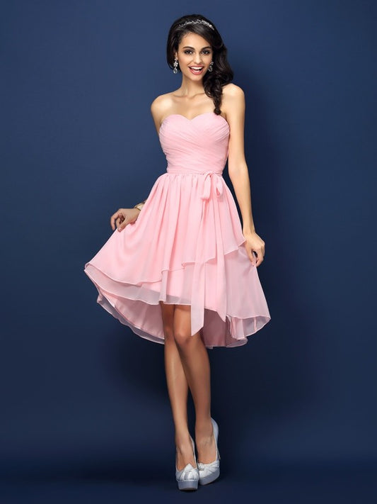 A-Linie/Princess-Linie Herzausschnitt Falten Schleife Ärmellos Kurz Chiffon Brautjungfernkleider Homecoming Ballkleid
