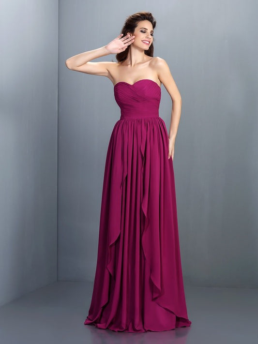 Vestido de noche de graduación de gasa largo sin mangas con escote corazón y pliegues de corte A/princesa