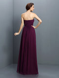 A-Linie/Princess-Linie Trägerlos Falten Ärmellos Lang Chiffon Brautjungfernkleider Ball-/Abendkleid