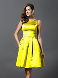 Vestidos de dama de honor cortos de satén con corte A/princesa y escote redondo sin mangas