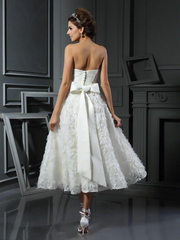 A-Line/Princess Sweetheart Bowknot Sleeveless Short Lace Wedding Dresses Bridal Gowns