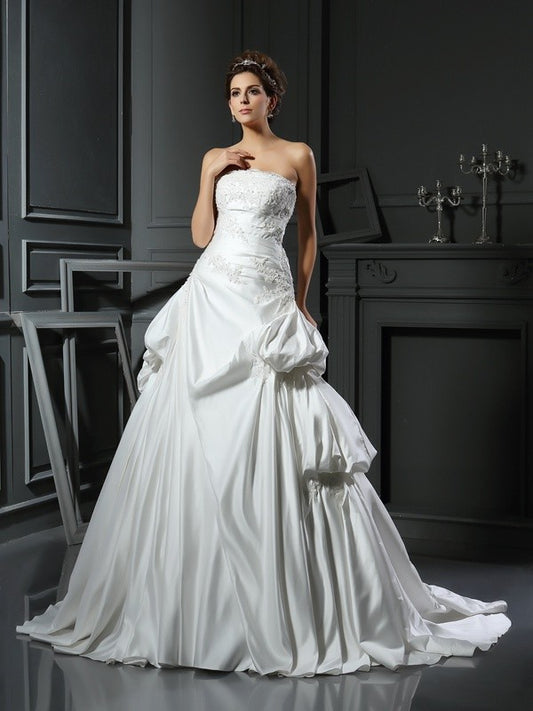 Ball Gown Strapless Applique Sleeveless Long Satin Wedding Dresses Bridal Gowns