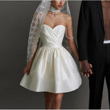 Satin Homecoming Dresses for Teens Spaghetti Straps Short Prom Dress A-Line Cocktail Wedding Guest Dress