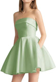 Women's Strapless Satin Short Prom Dresses with Pocket A Line Glitter Homecoming Dress Short Evening Party Ball Gown