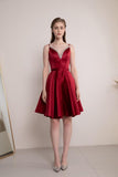 Spaghetti Straps Satin Homecoming Dresses for Teens V-Neck Short Prom Dress A-Line Beaded Cocktail Party Gowns