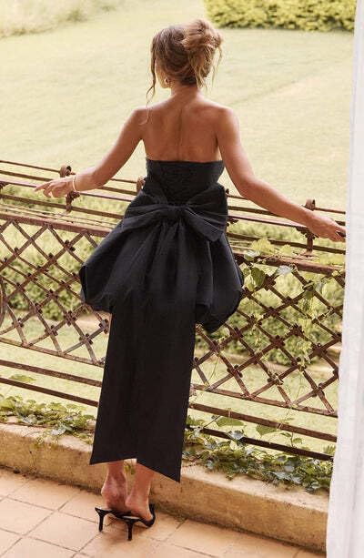 Satin Flower Bud Homecoming Dress Short Prom Dress with Bow Strapless A Line Mini Cocktail Party Gown