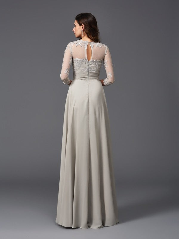 Vestido de noche largo de gasa con corte A/princesa, escote redondo, apliques y mangas 3/4 para madre de la novia